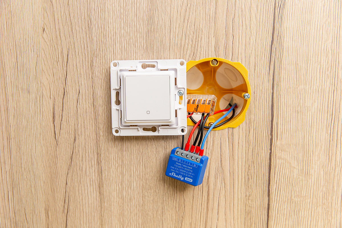 Shelly 1 Mini Gen4 controlando un electrodoméstico